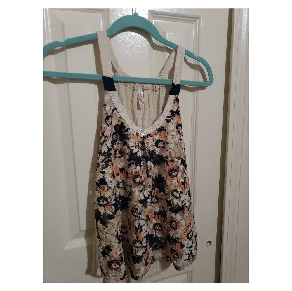 Sleeveless Blouse